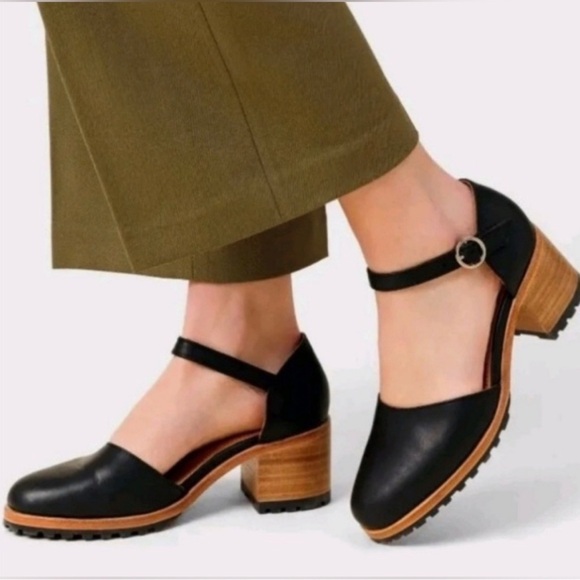 Portland Leather Patina Black Leather Ankle Strap Mary Jane Heels - Picture 1 of 7
